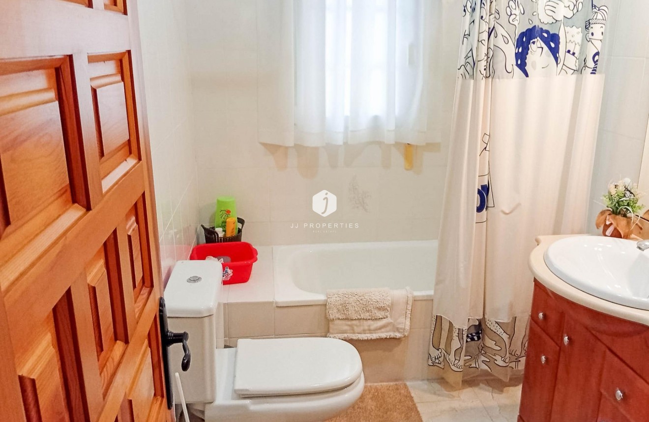 Tweedehands - Villa -
Torrevieja - La siesta