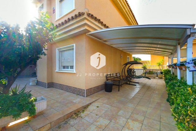 Tweedehands - Villa -
Torrevieja - Los Balcones - Los Altos del Edén