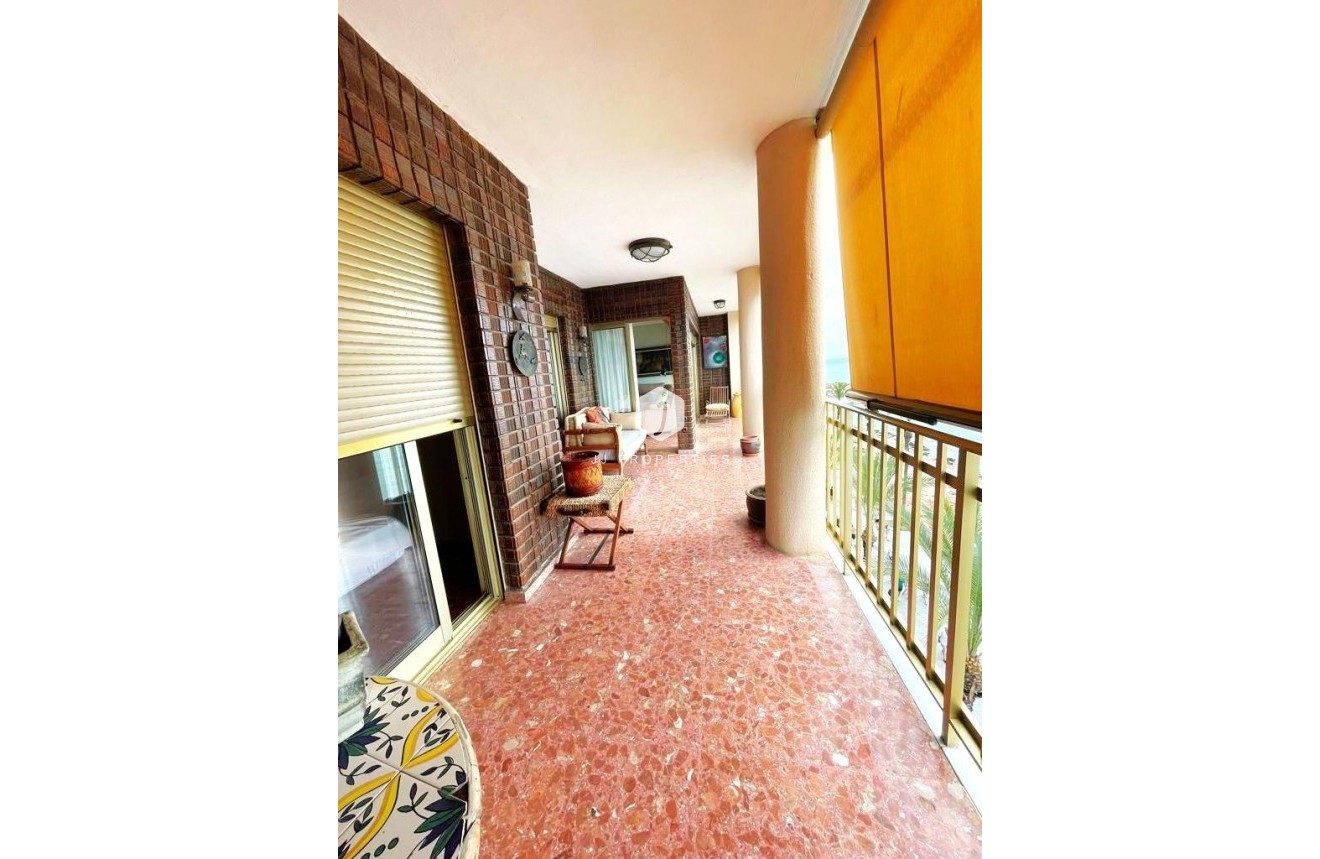 Tweedehands - Appartement / flat -
Torrevieja - Estacion de autobuses