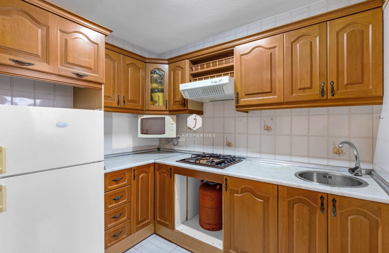 Tweedehands - Bungalow -
Torrevieja - Centro