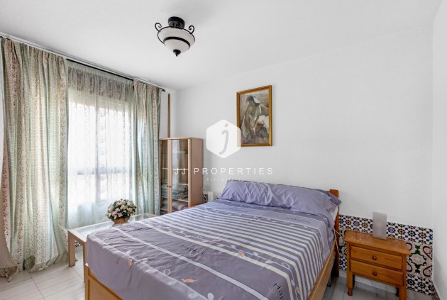 Tweedehands - Bungalow -
Torrevieja - Centro