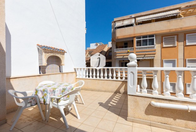 Tweedehands - Bungalow -
Torrevieja - Centro