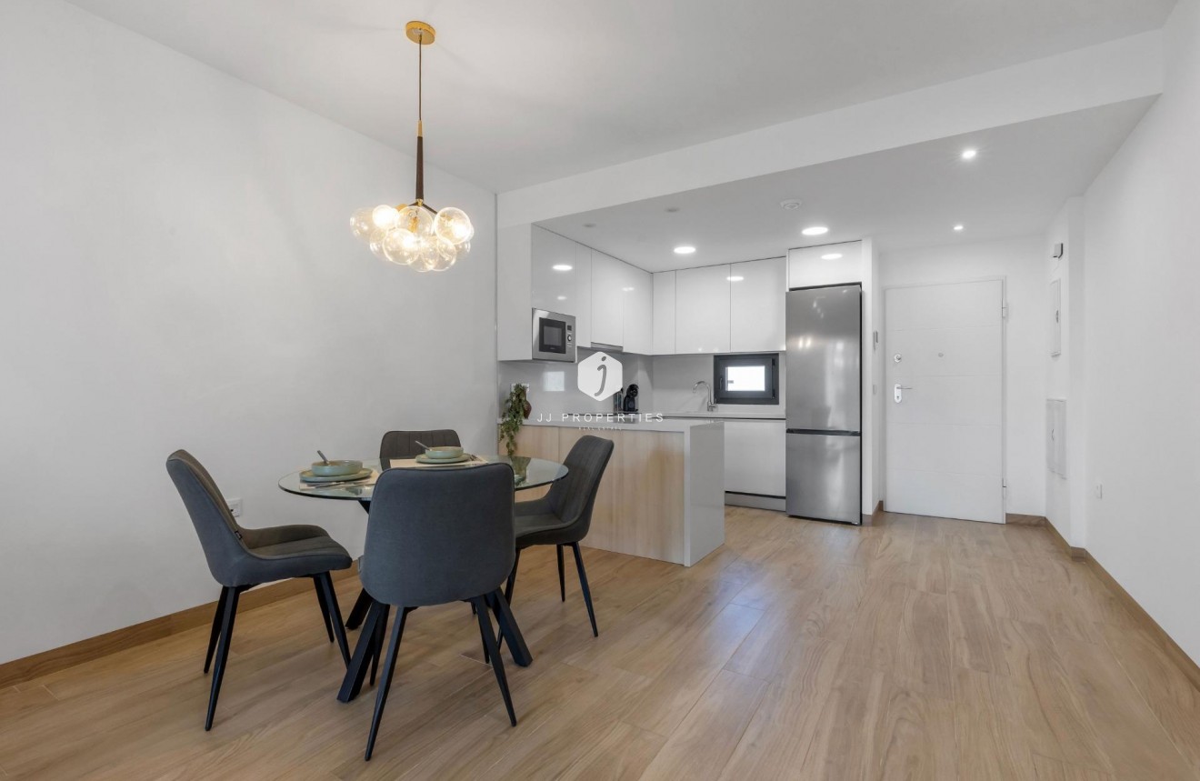 Tweedehands - Penthouse -
Torrevieja - Los Balcones - Los Altos del Edén