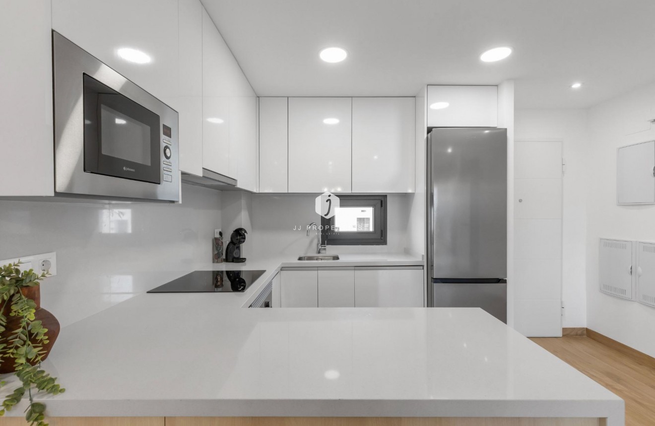 Tweedehands - Penthouse -
Torrevieja - Los Balcones - Los Altos del Edén