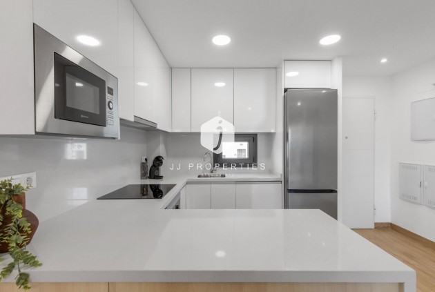 Tweedehands - Penthouse -
Torrevieja - Los Balcones - Los Altos del Edén