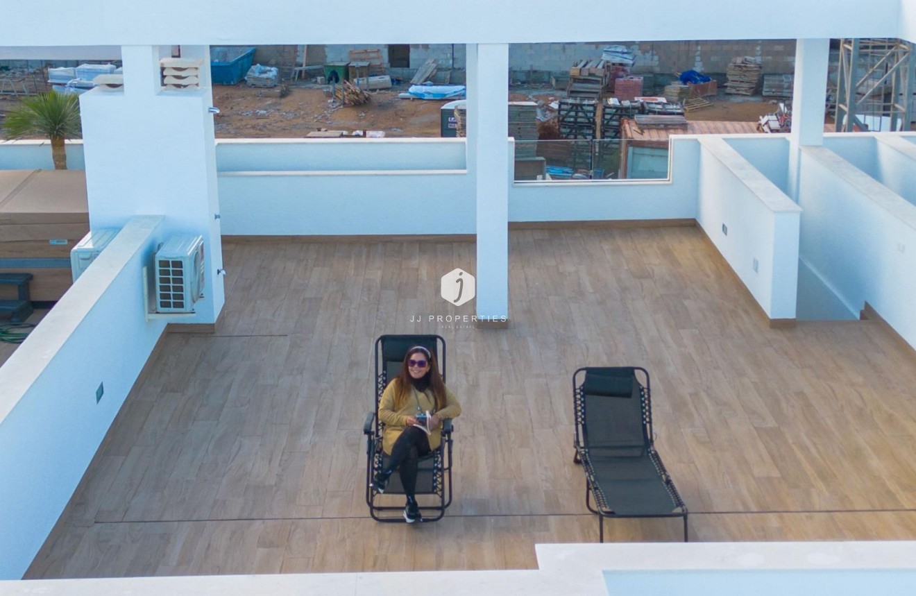 Tweedehands - Penthouse -
Torrevieja - Los Balcones - Los Altos del Edén