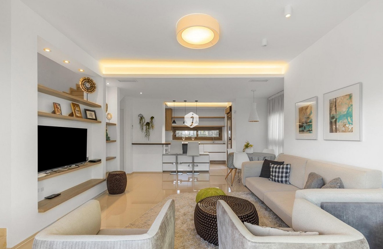 Tweedehands - duplex -
Ciudad Quesada - Costa Blanca Sur