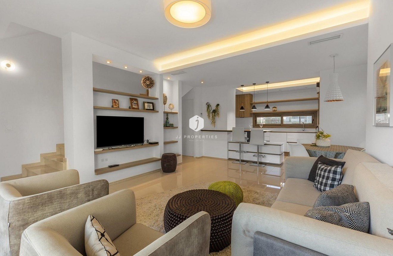 Tweedehands - duplex -
Ciudad Quesada - Costa Blanca Sur