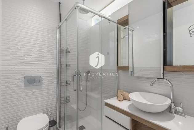 Tweedehands - duplex -
Ciudad Quesada - Costa Blanca Sur