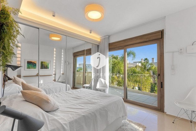 Tweedehands - duplex -
Ciudad Quesada - Costa Blanca Sur