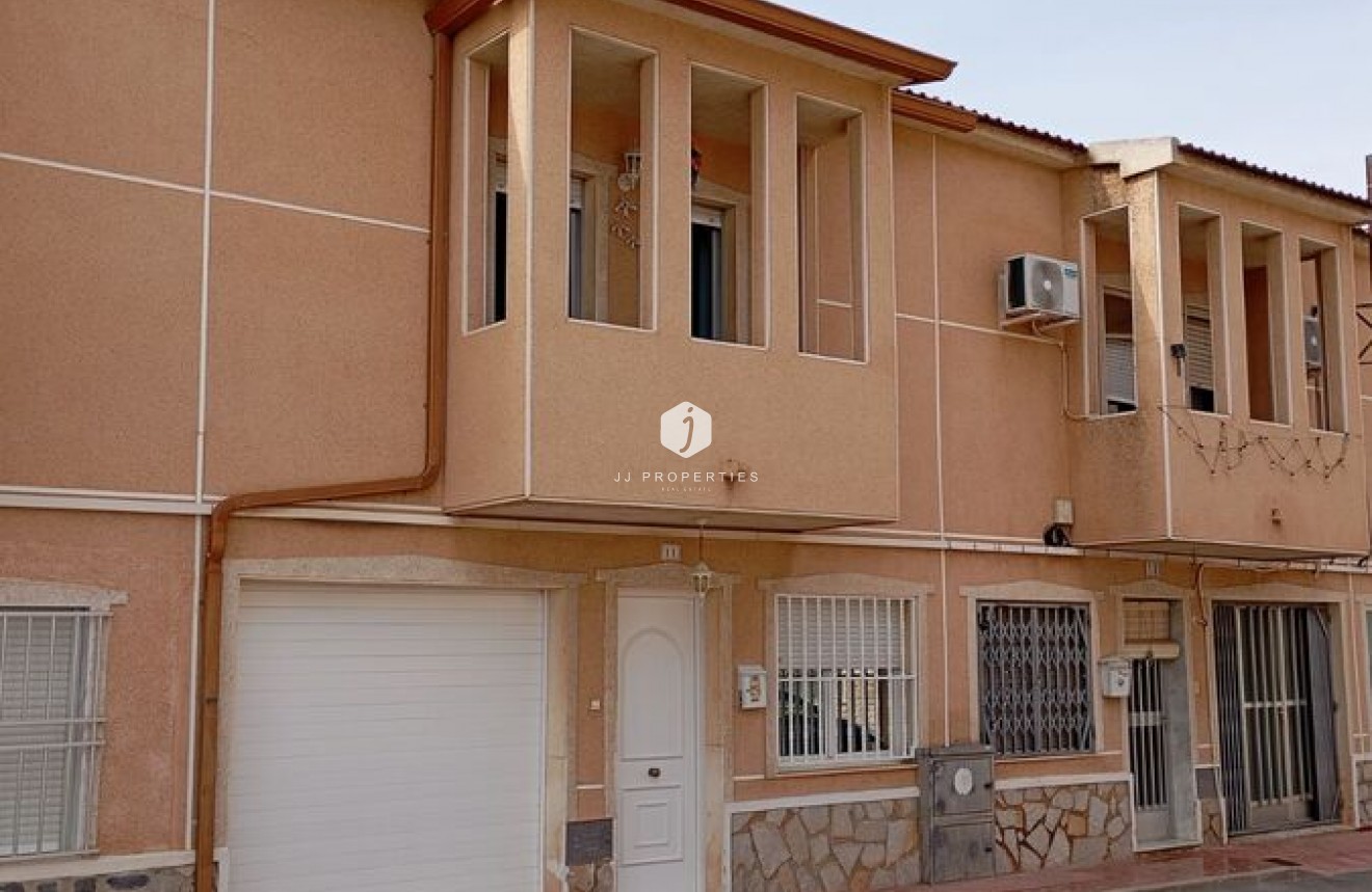 Tweedehands - Chalet -
Daya Vieja - Costa Blanca