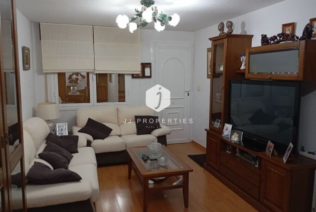 Tweedehands - Chalet -
Daya Vieja - Costa Blanca