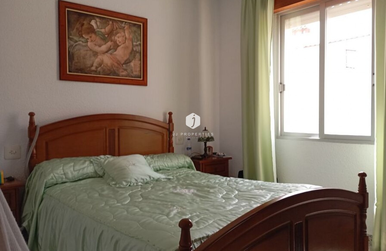 Tweedehands - Chalet -
Daya Vieja - Costa Blanca