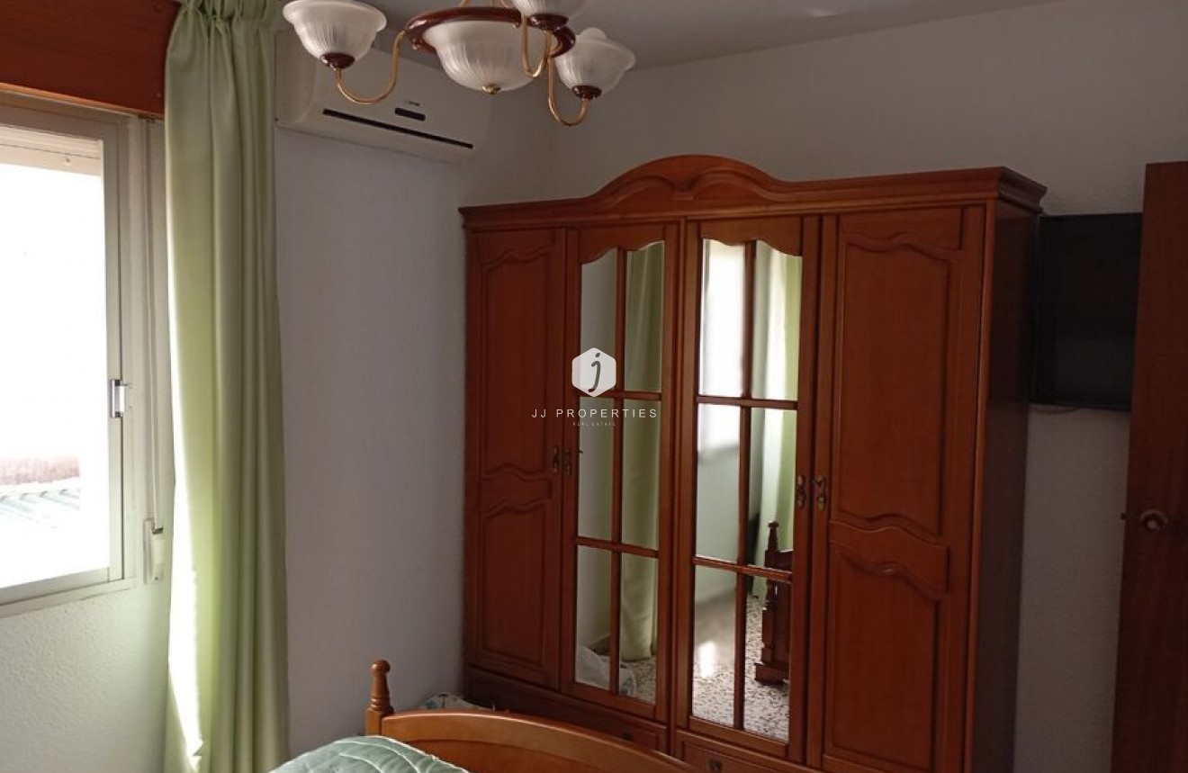 Tweedehands - Chalet -
Daya Vieja - Costa Blanca