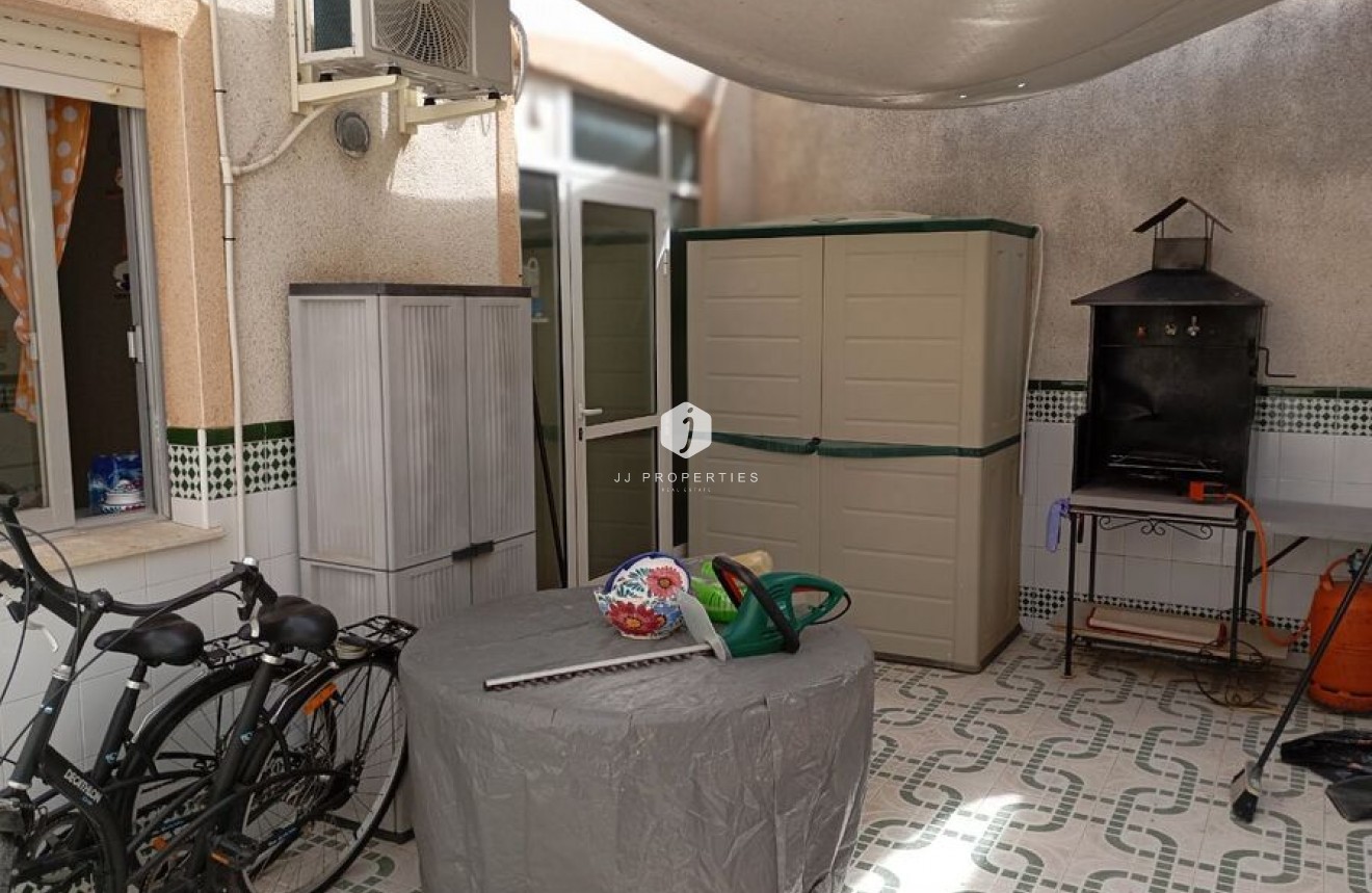 Tweedehands - Chalet -
Daya Vieja - Costa Blanca