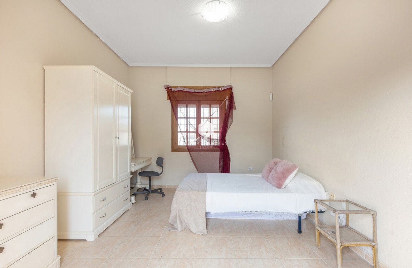 Aus zweiter Hand - Villa -
Ciudad Quesada