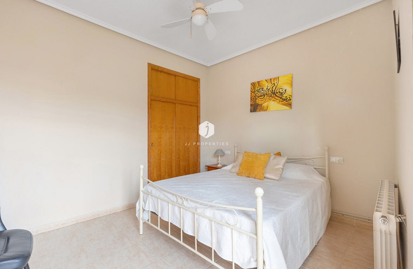 Aus zweiter Hand - Villa -
Ciudad Quesada