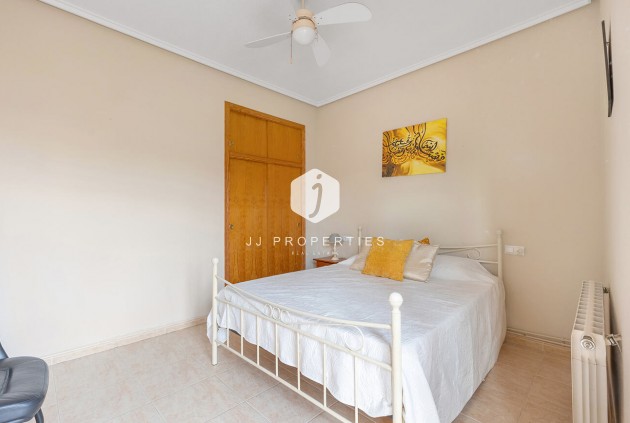 Aus zweiter Hand - Villa -
Ciudad Quesada