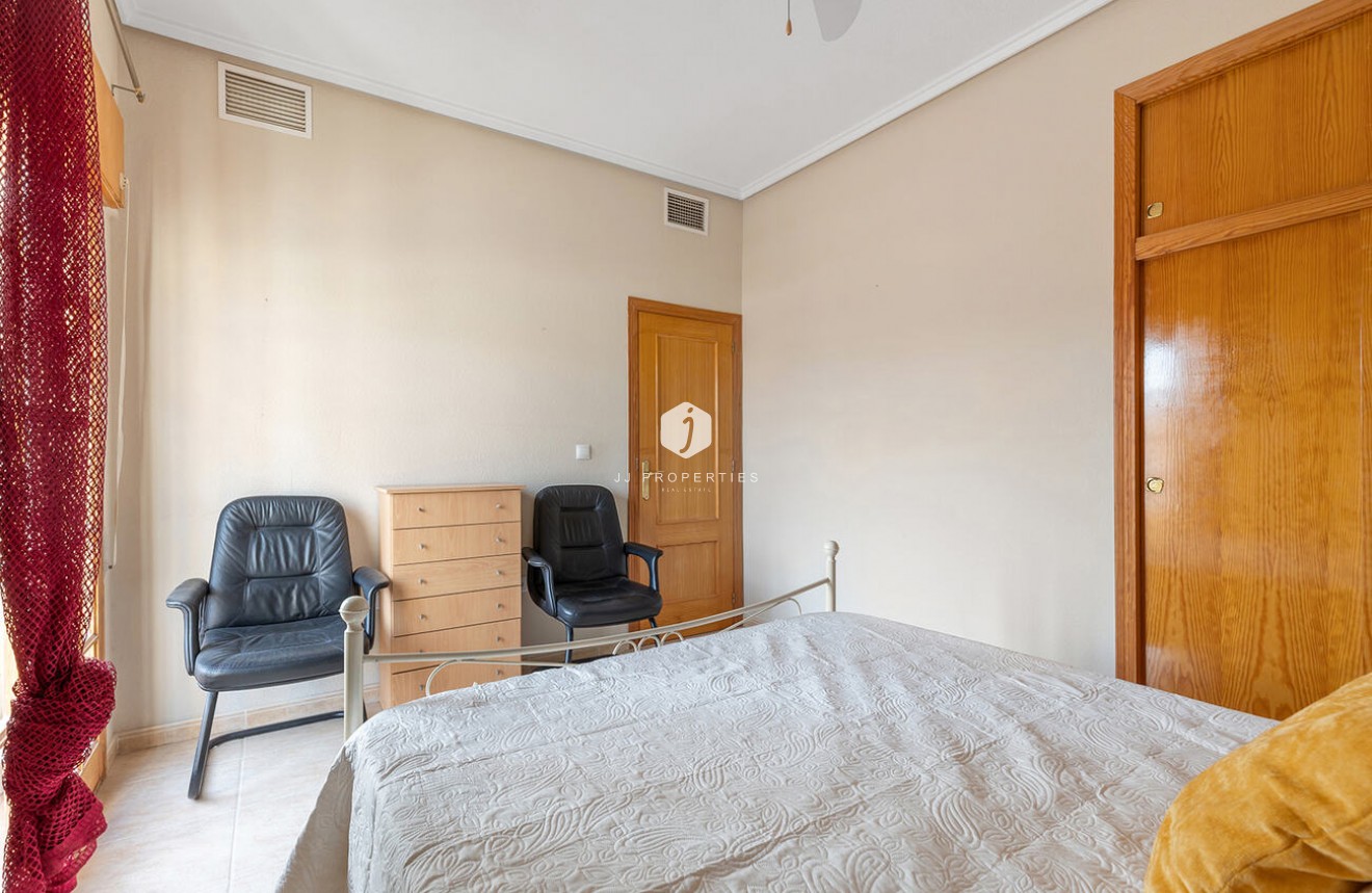 Aus zweiter Hand - Villa -
Ciudad Quesada