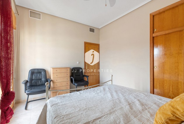 Aus zweiter Hand - Villa -
Ciudad Quesada