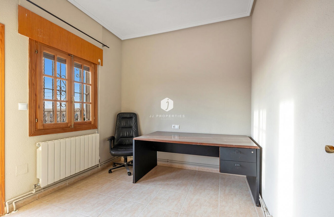 Aus zweiter Hand - Villa -
Ciudad Quesada