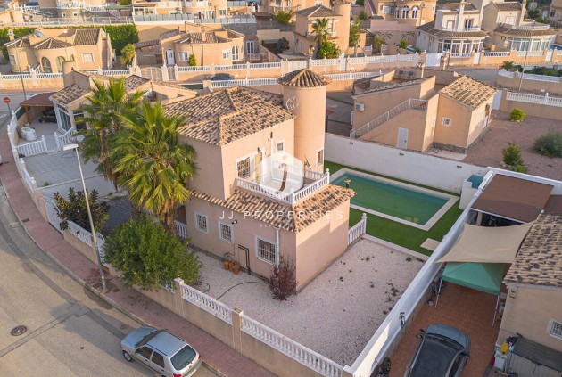 Aus zweiter Hand - Villa -
Ciudad Quesada