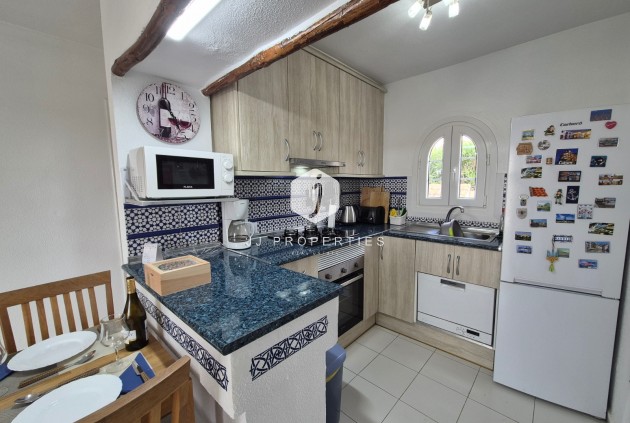 Tweedehands - Appartement / flat -
San Miguel de Salinas - Inland