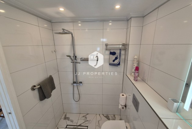 Tweedehands - Appartement / flat -
San Miguel de Salinas - Inland