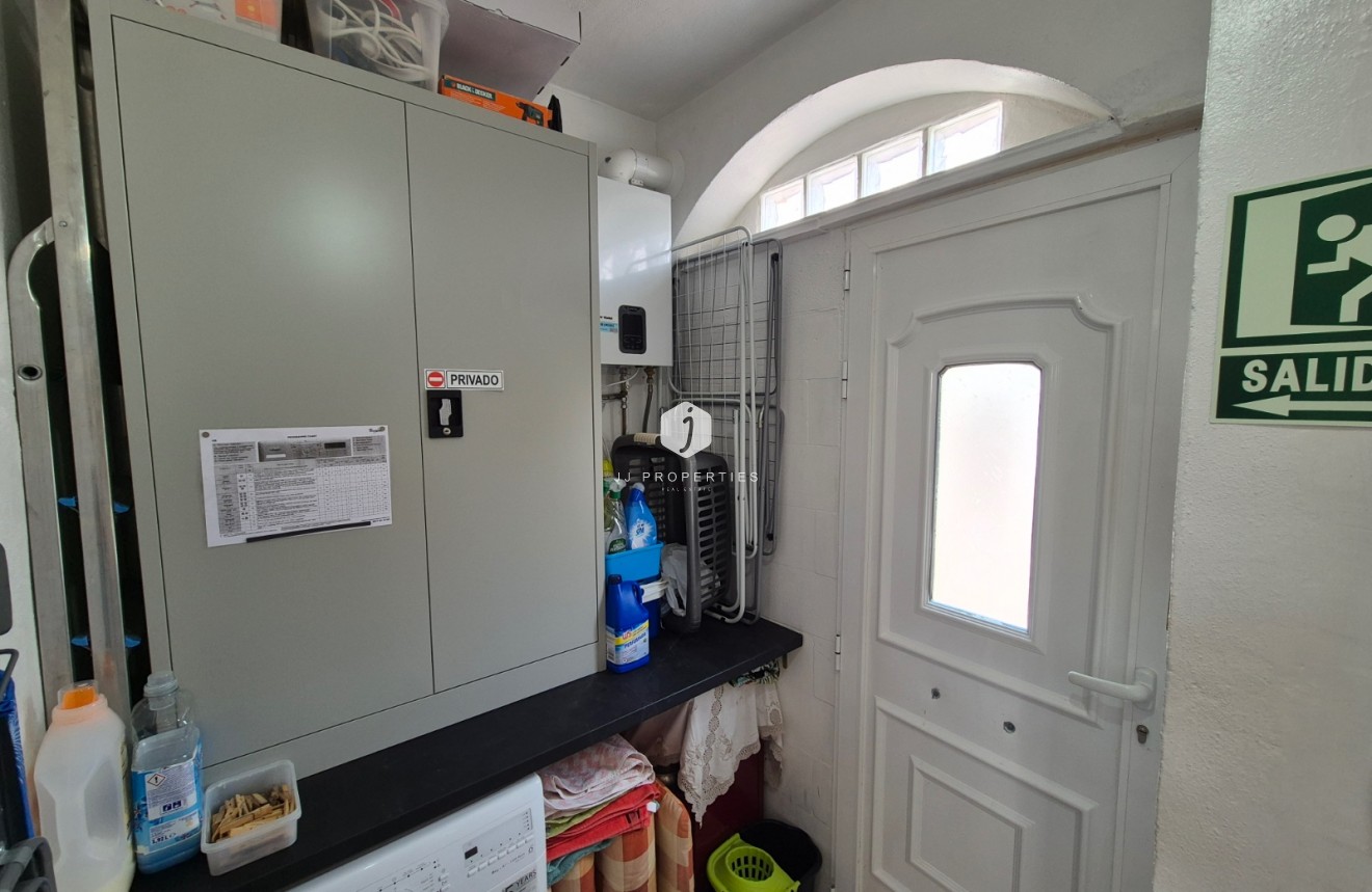 Tweedehands - Appartement / flat -
San Miguel de Salinas - Inland