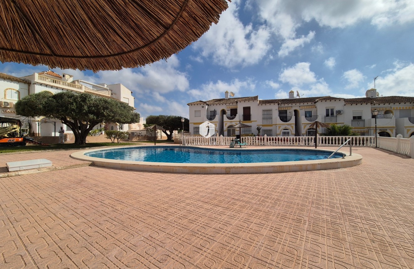 Tweedehands - Appartement / flat -
San Miguel de Salinas - Inland