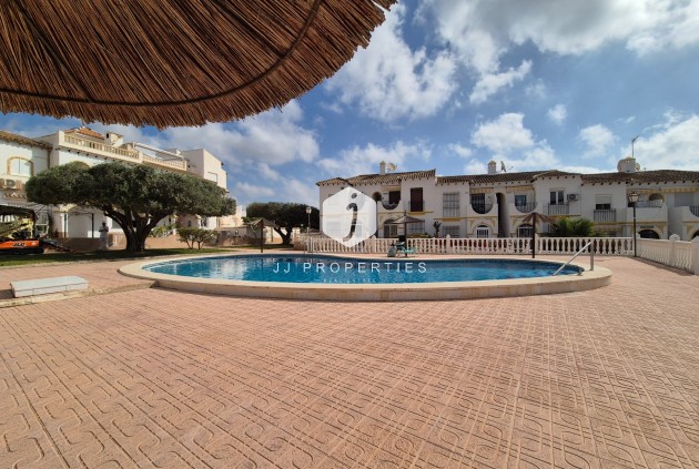 Tweedehands - Appartement / flat -
San Miguel de Salinas - Inland