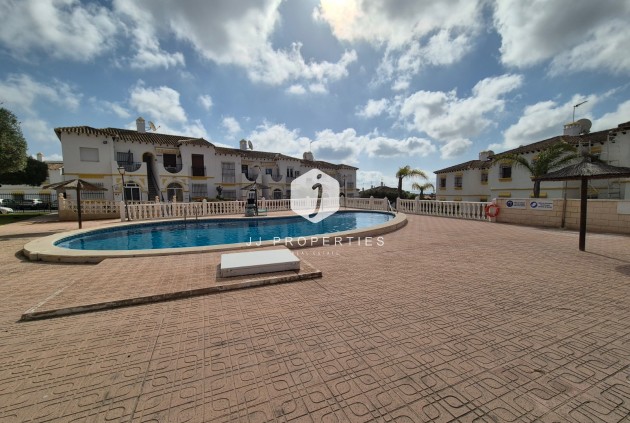 Tweedehands - Appartement / flat -
San Miguel de Salinas - Inland