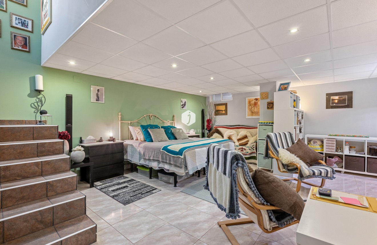 Tweedehands - Chalet -
San Miguel de Salinas - Inland