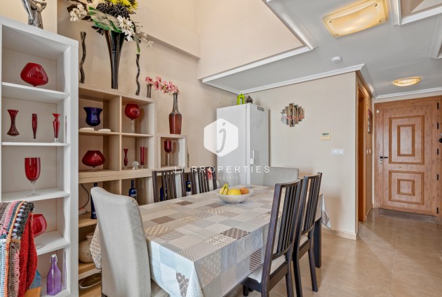 Tweedehands - Chalet -
San Miguel de Salinas - Inland