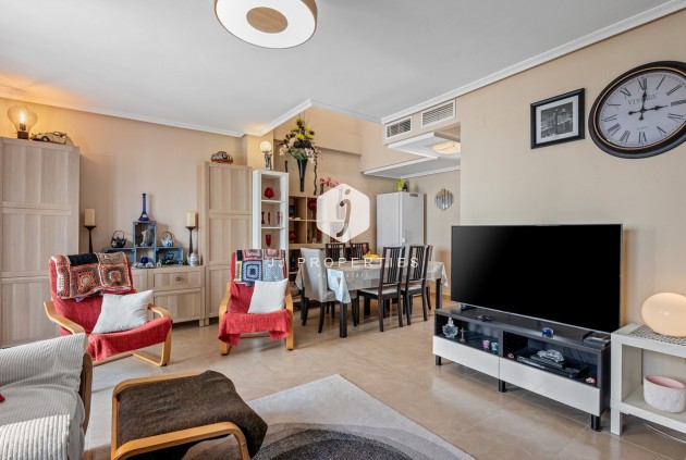 Tweedehands - Chalet -
San Miguel de Salinas - Inland