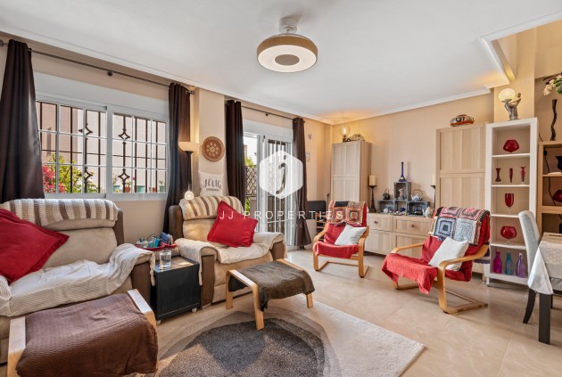 Tweedehands - Chalet -
San Miguel de Salinas - Inland