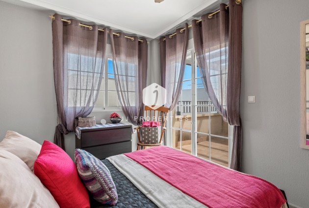 Tweedehands - Chalet -
San Miguel de Salinas - Inland