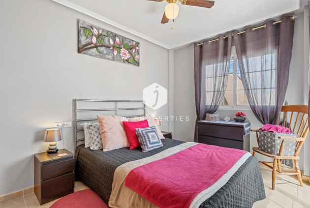 Tweedehands - Chalet -
San Miguel de Salinas - Inland