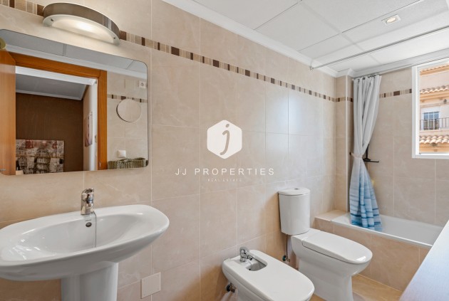 Tweedehands - Chalet -
San Miguel de Salinas - Inland