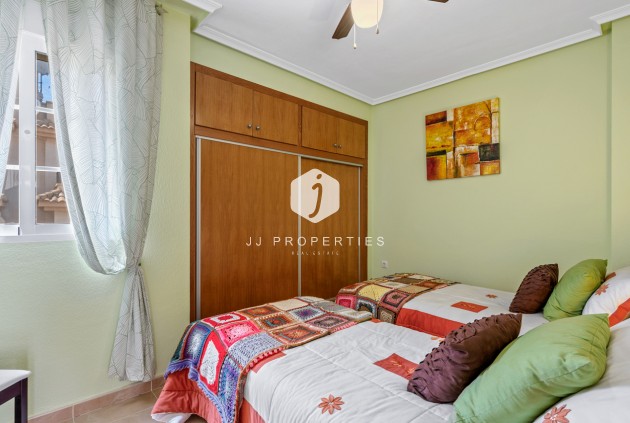 Tweedehands - Chalet -
San Miguel de Salinas - Inland