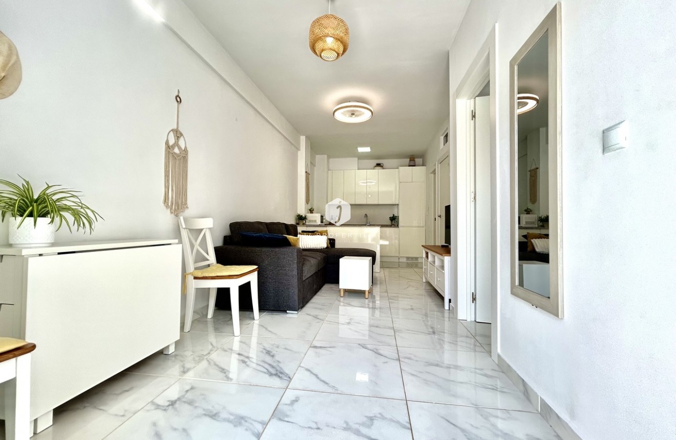 Tweedehands - Appartement / flat -
La Zenia - Costa Blanca