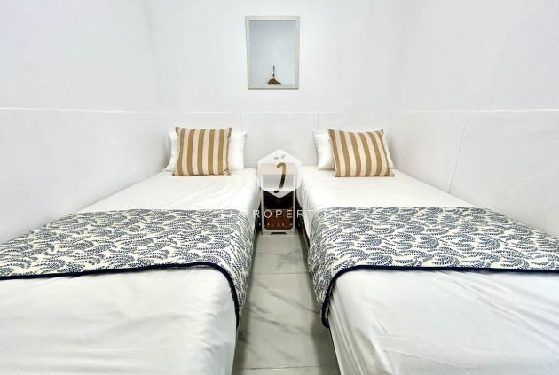 Tweedehands - Appartement / flat -
La Zenia - Costa Blanca