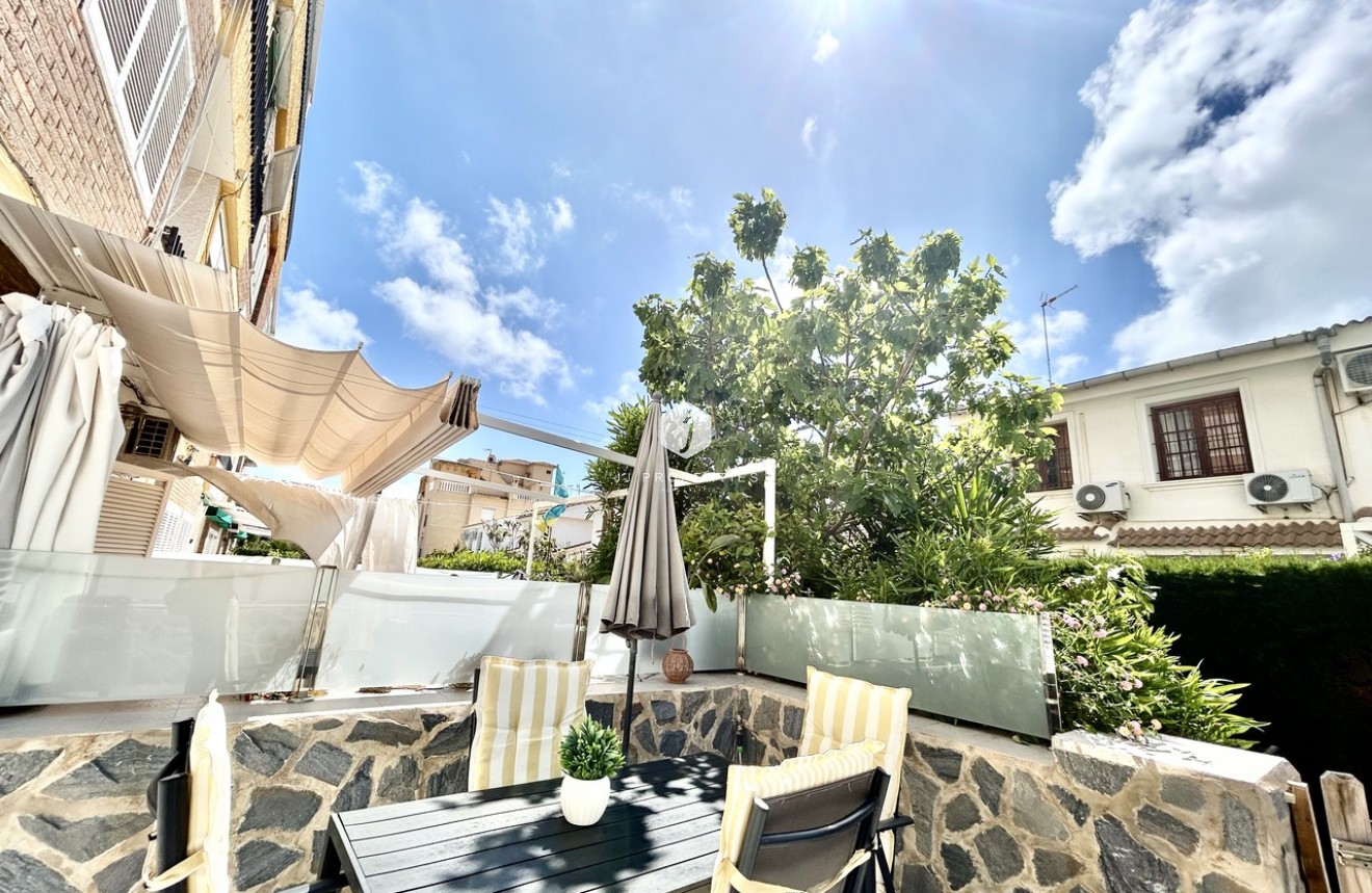 Tweedehands - Appartement / flat -
La Zenia - Costa Blanca