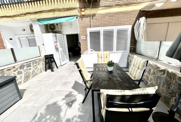 Tweedehands - Appartement / flat -
La Zenia - Costa Blanca