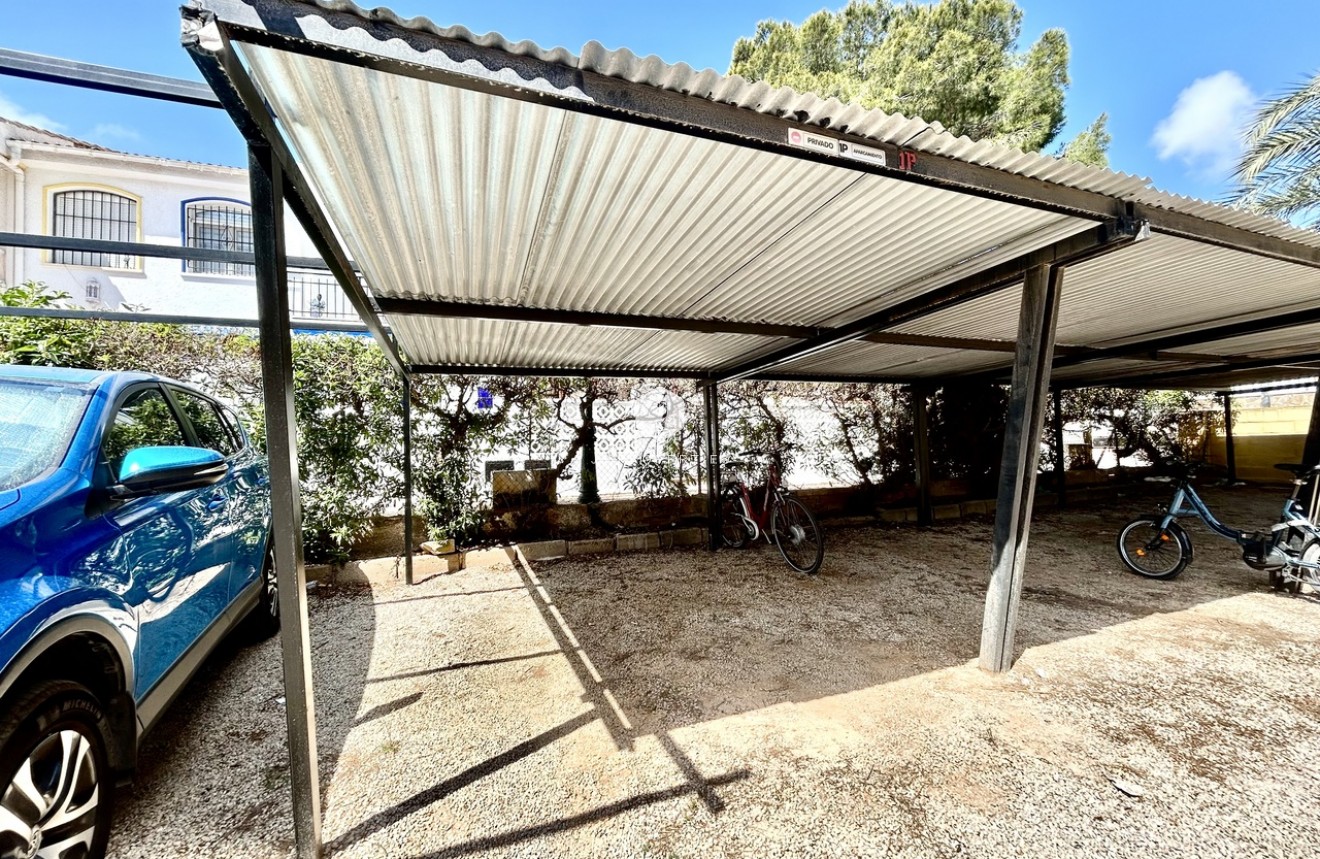 Tweedehands - Appartement / flat -
La Zenia - Costa Blanca