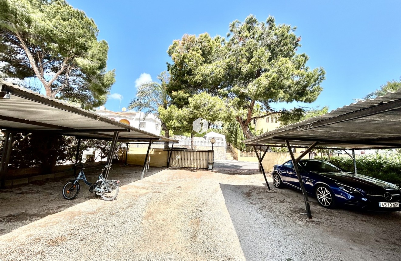 Tweedehands - Appartement / flat -
La Zenia - Costa Blanca