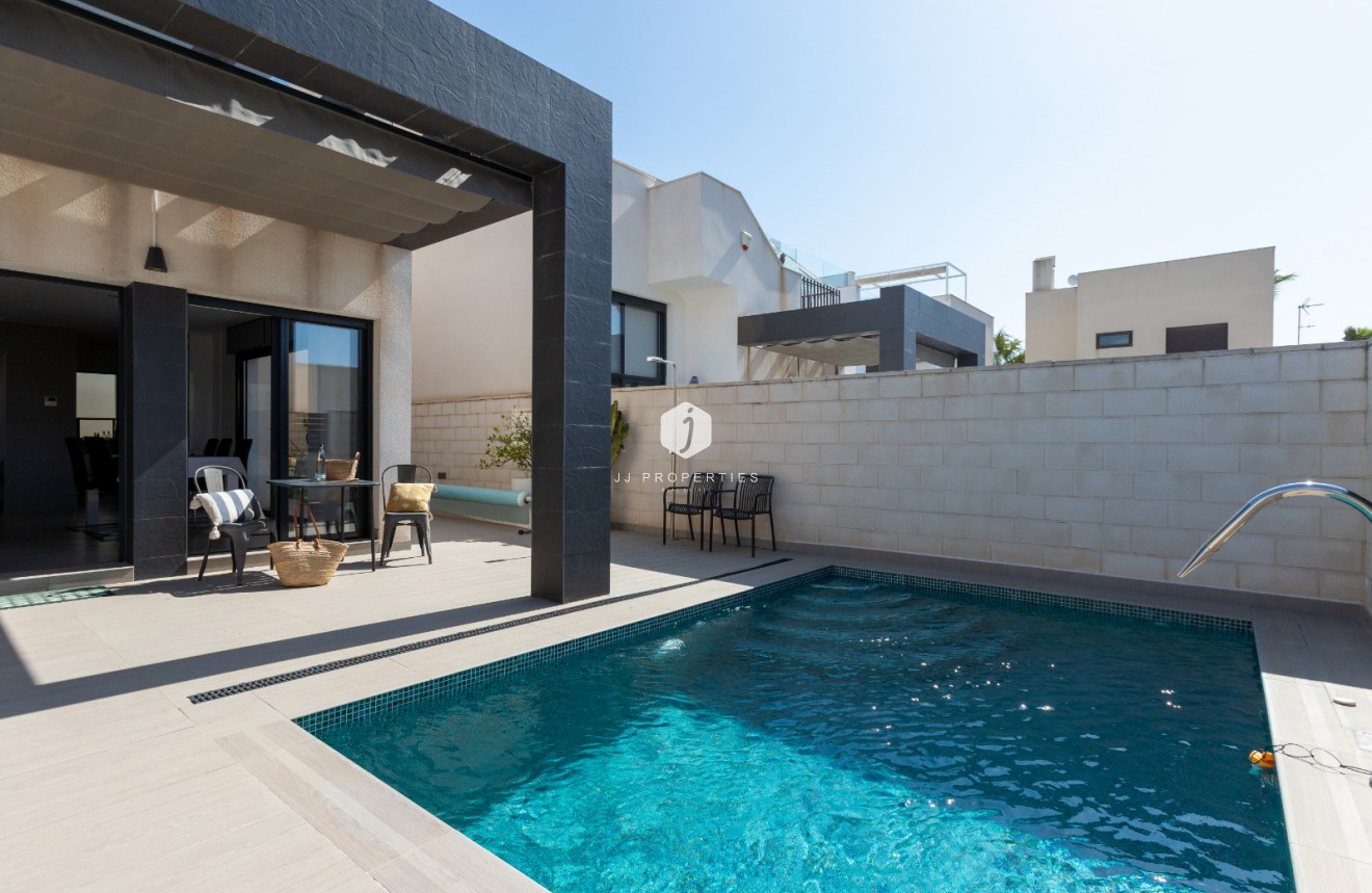 Tweedehands - Villa -
Rojales - Inland