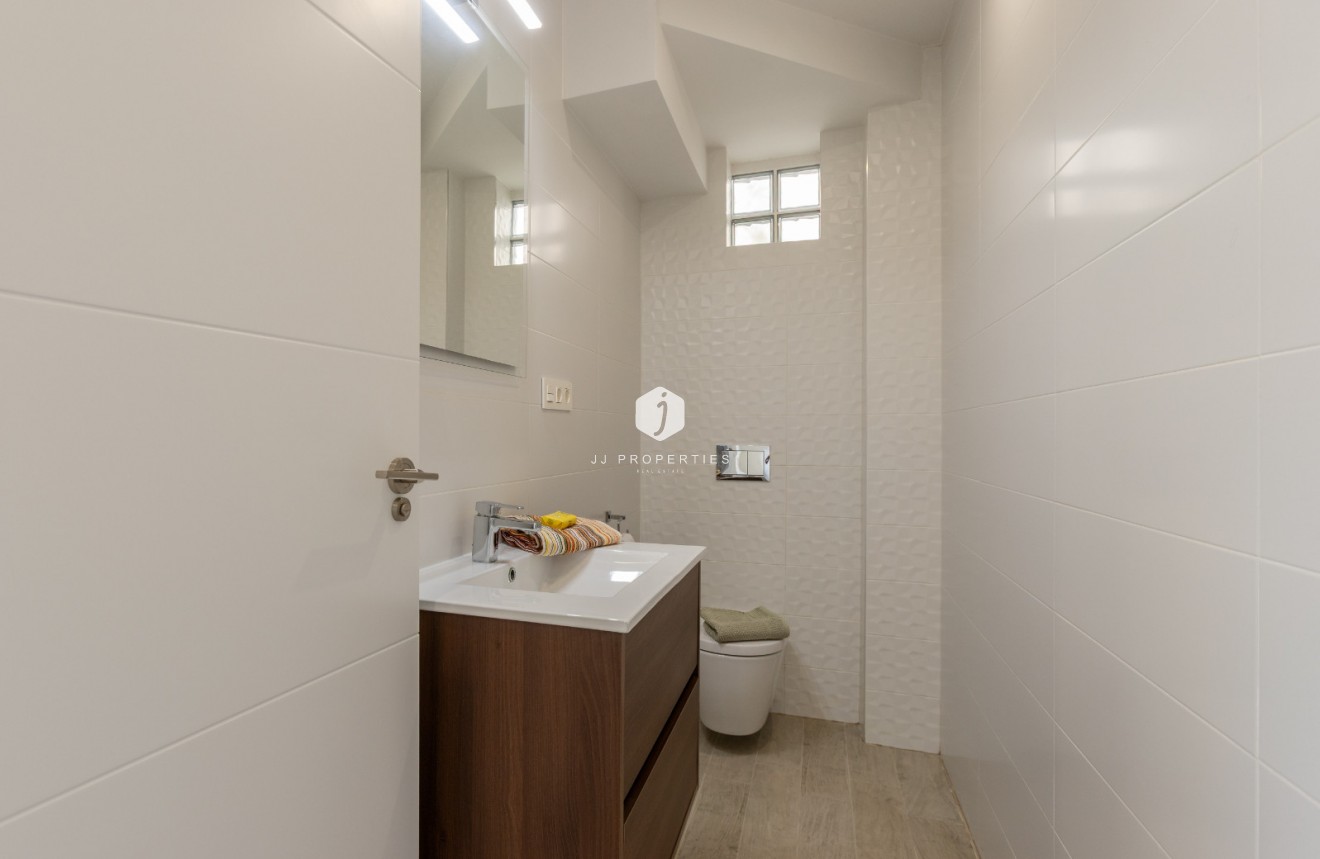 Tweedehands - Villa -
Rojales - Inland