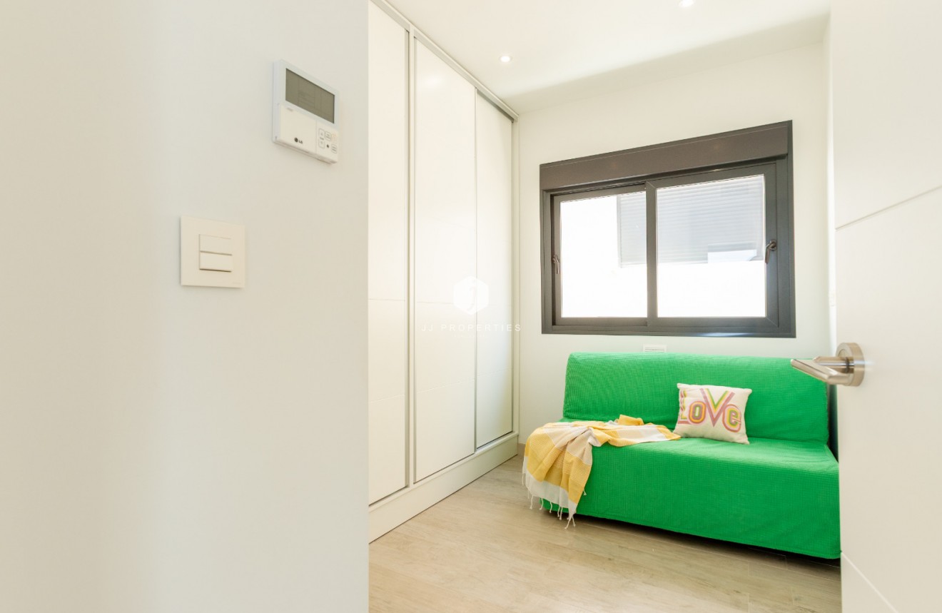 Tweedehands - Villa -
Rojales - Inland