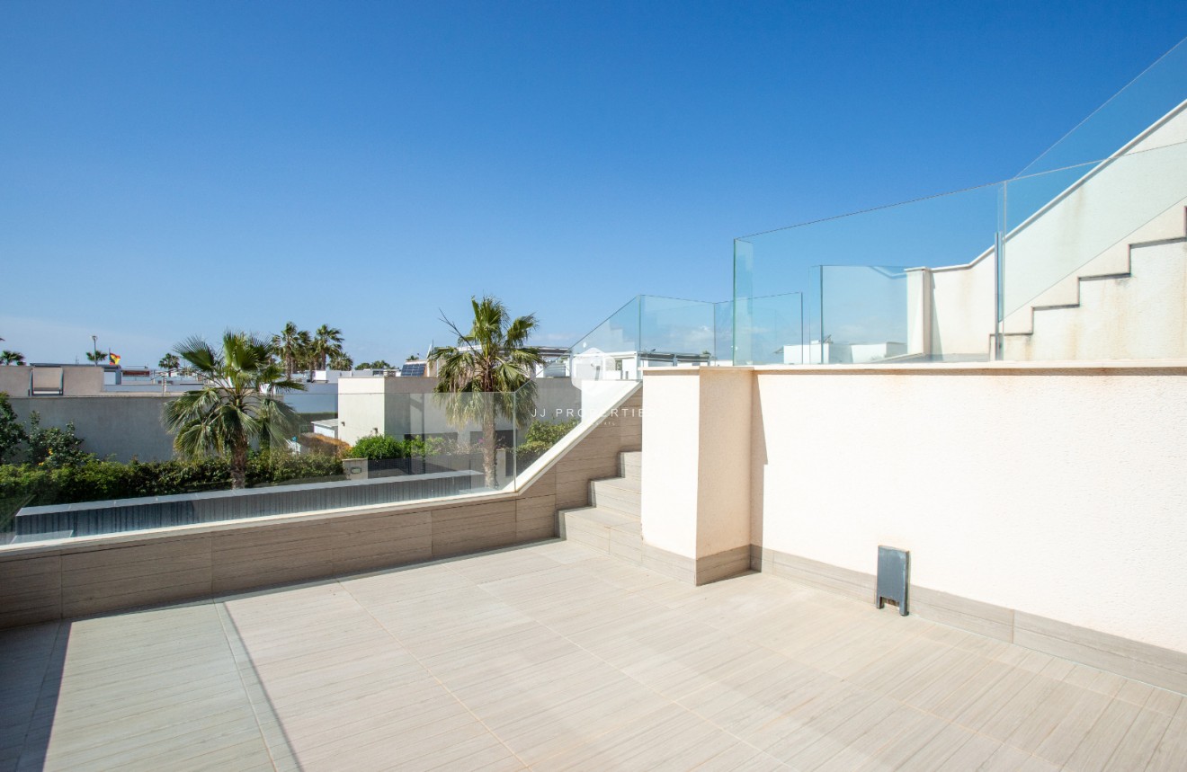 Tweedehands - Villa -
Rojales - Inland